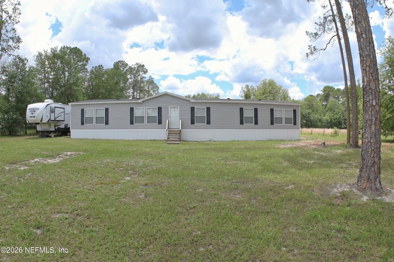 3448 Driver Ln, Middleburg, FL 32068