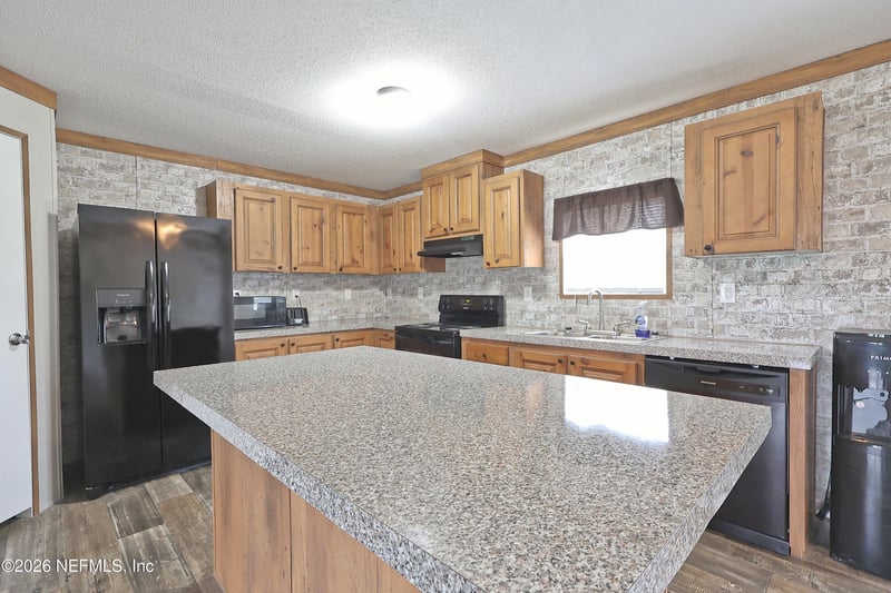 3448 Driver Ln, Middleburg, FL 32068