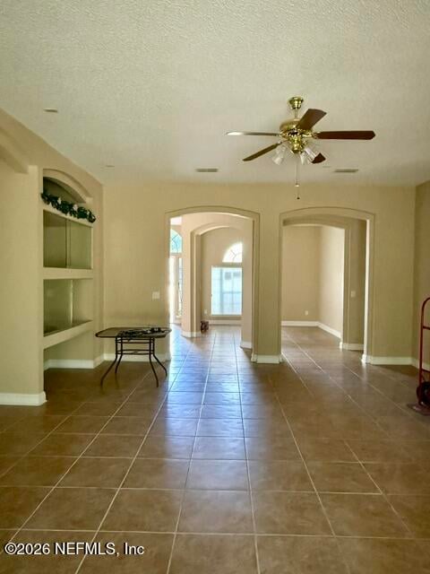 2044 Oak Glen Rd, Jacksonville, FL 32218