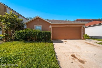 6570 Gentle Oaks Dr, Jacksonville, FL 32244