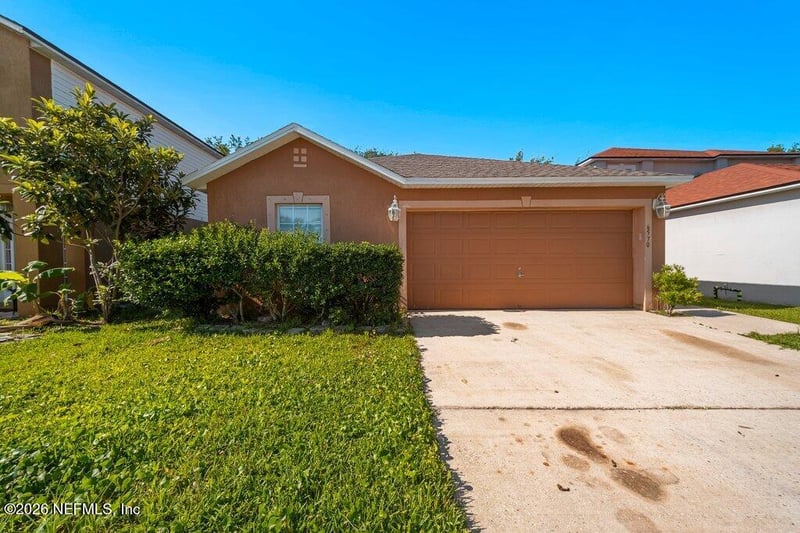 6570 Gentle Oaks Dr, Jacksonville, FL 32244