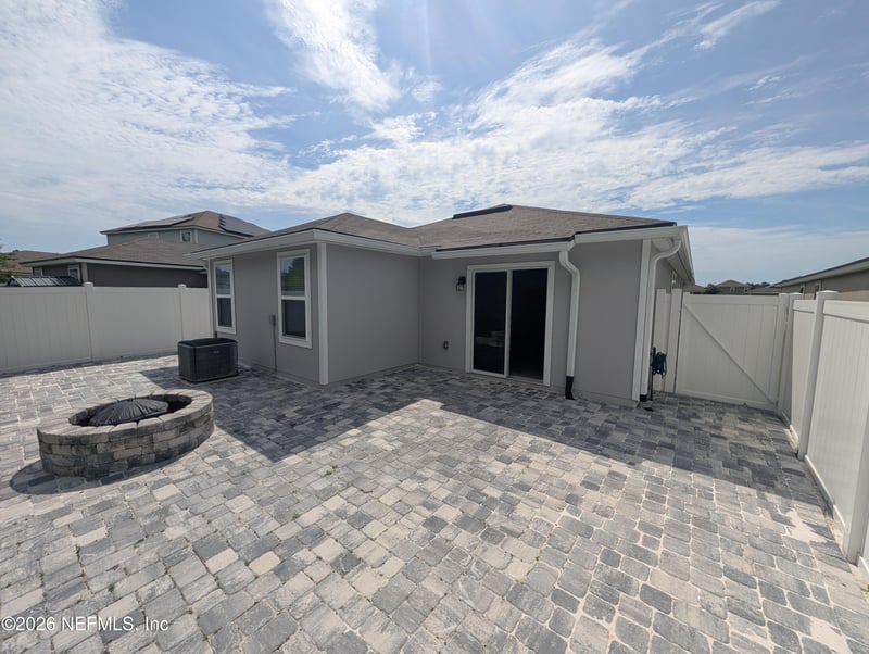 6092 Bucking Bronco Dr, Jacksonville, FL 32234