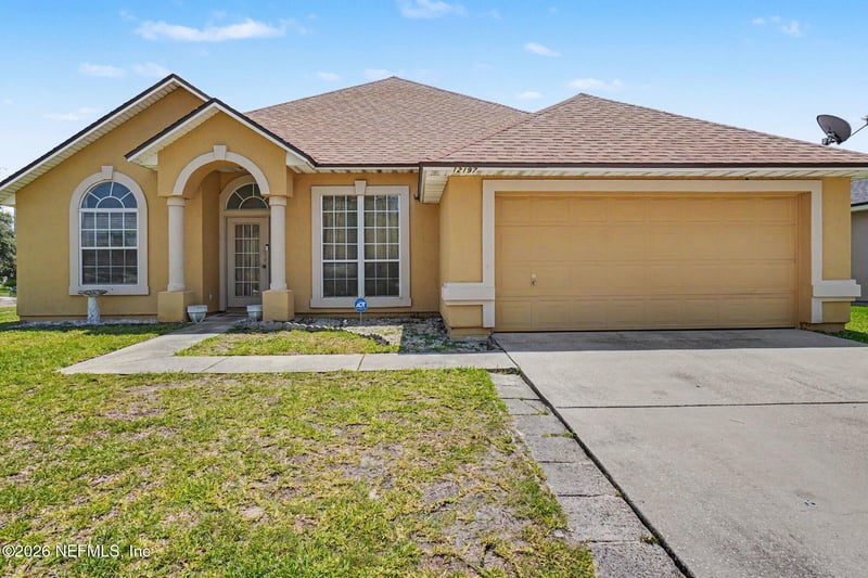 12197 Captiva Bluff Cir, Jacksonville, FL 32226