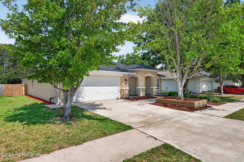2438 Tyson Lake Dr, Jacksonville, FL 32221