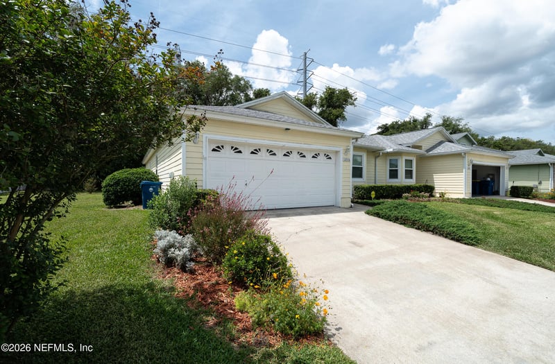 12016 Meadowview Dr, Jacksonville, FL 32225