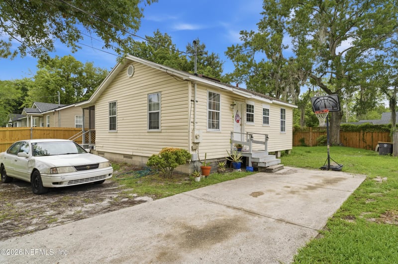 4815 Louisa Ter, Jacksonville, FL 32205