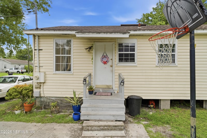 4815 Louisa Ter, Jacksonville, FL 32205