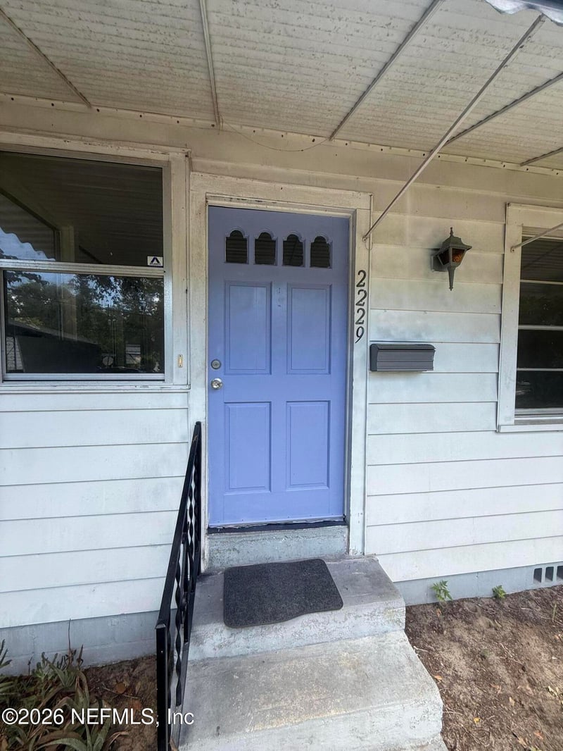 2229 Home Park Cir, Jacksonville, FL 32207