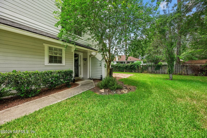 8203 Dunbarton Ct, Jacksonville, FL 32244