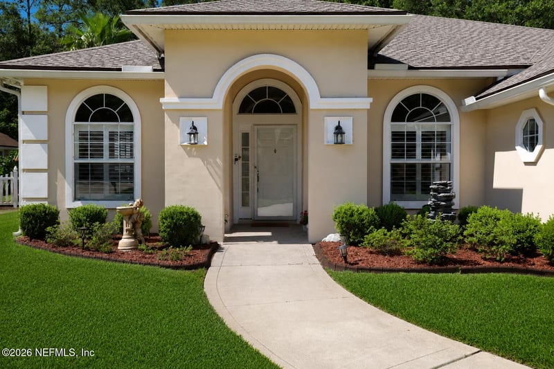 1004 Flora Parke Dr, St Johns, FL 32259