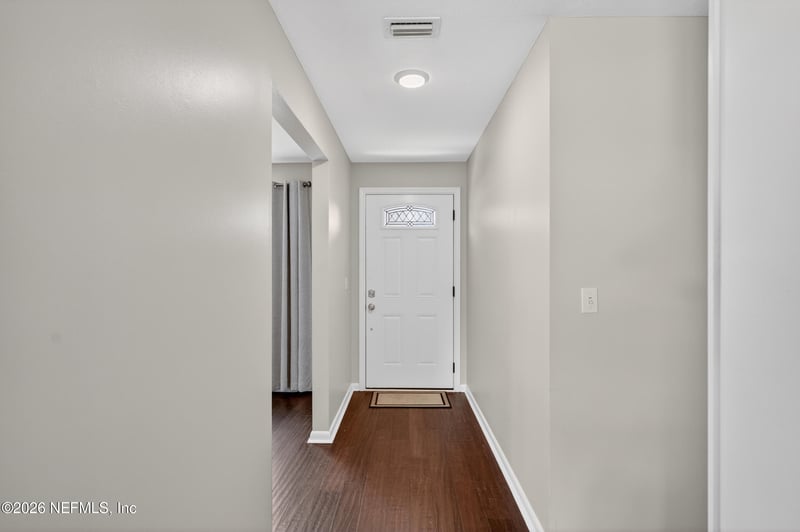 717 Estates Cove Rd, Jacksonville, FL 32221