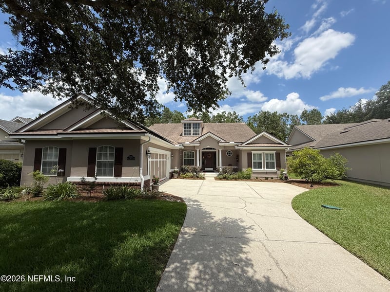 8065 Mount Ranier Dr, Jacksonville, FL 32256