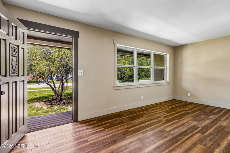 3445 Cesery Blvd, Jacksonville, FL 32277