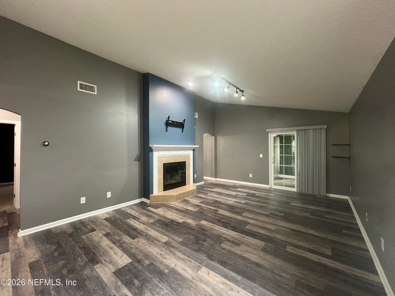 171 Dover Bluff Dr, Orange Park, FL 32073
