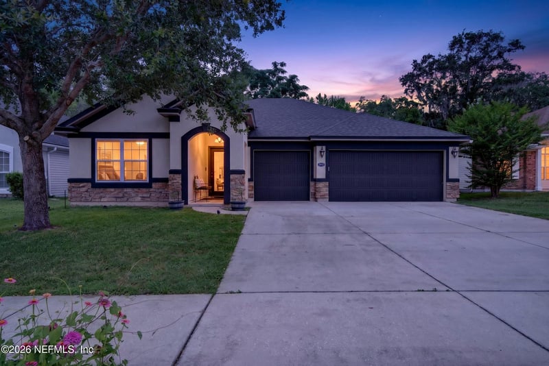 5552 Huckleberry Trl, Macclenny, FL 32063