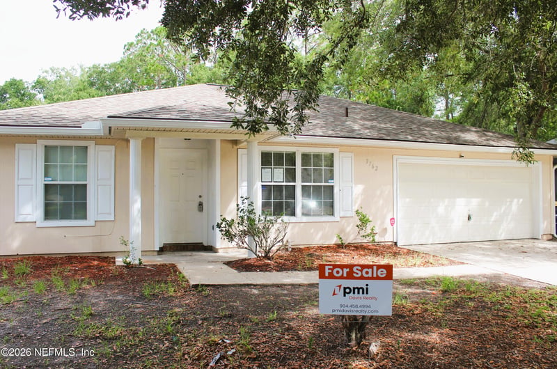 3762 Lauren Oak Ln, Jacksonville, FL 32221
