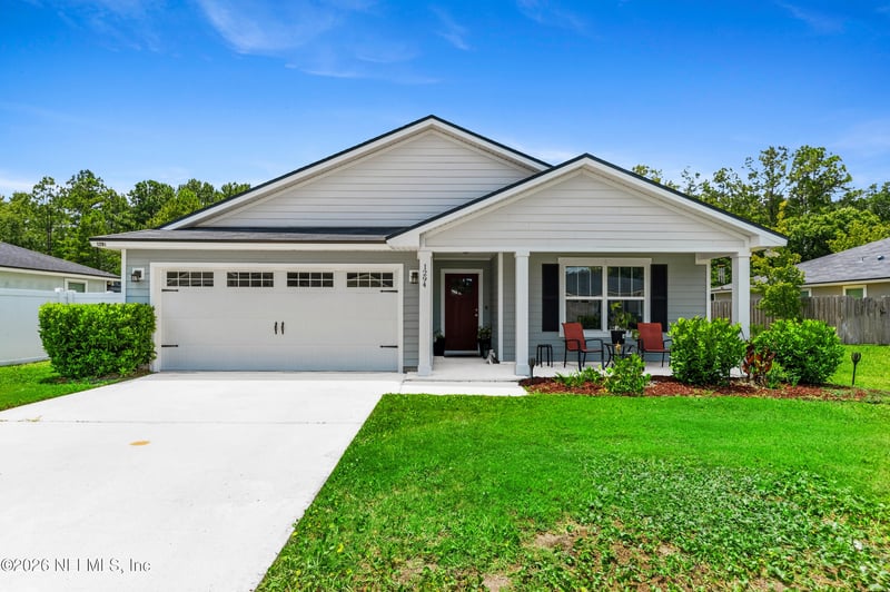 1294 Sarahs Landing Dr, Jacksonville, FL 32221