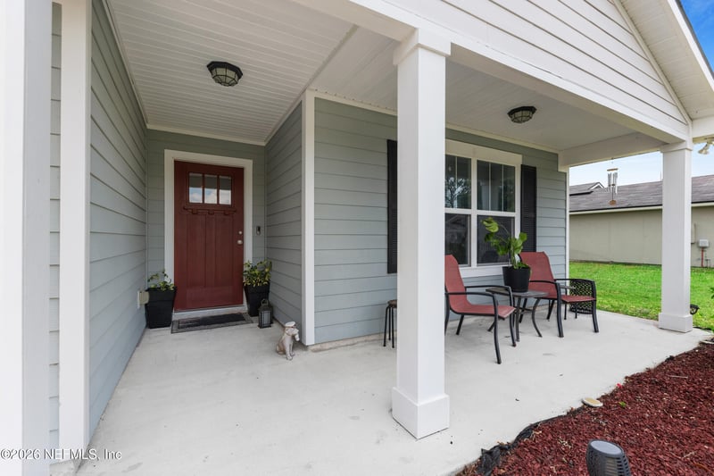 1294 Sarahs Landing Dr, Jacksonville, FL 32221