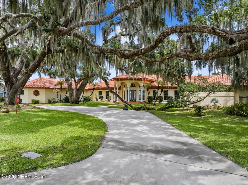 1412 Mosswood Dr, Leesburg, FL 34748