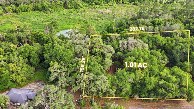 633 Mcclure St, Welaka, FL 32193