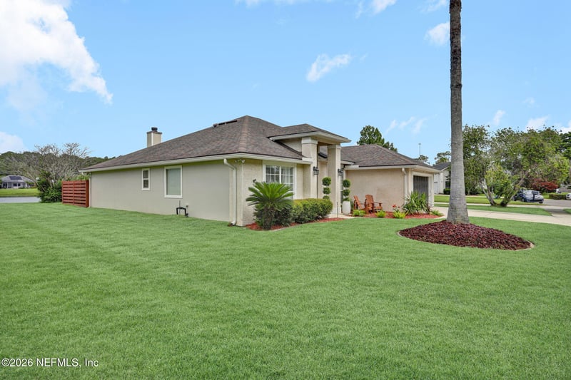 5321 Camelot Forest Dr, Jacksonville, FL 32258