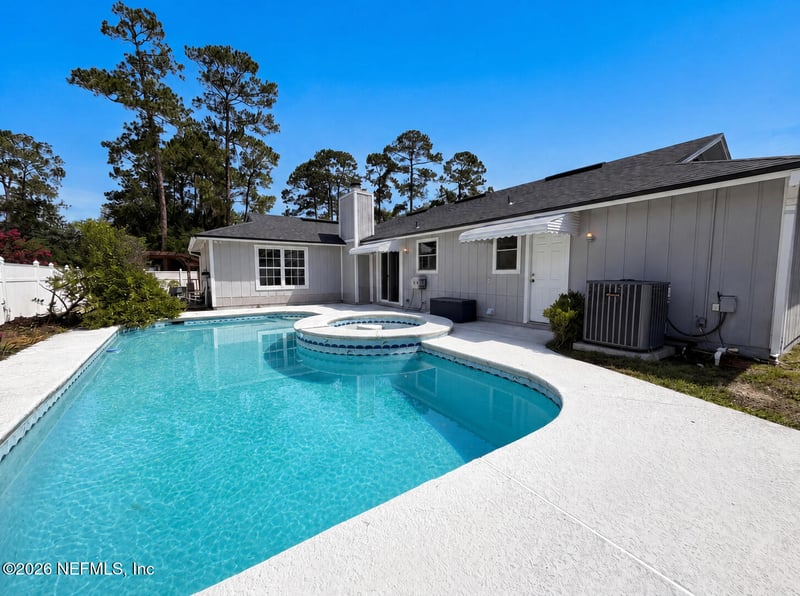 10720 Knottingby Dr, Jacksonville, FL 32257
