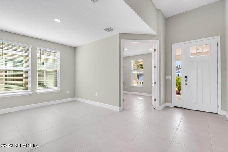 10 Geosam Dr, Palm Coast, FL 32137