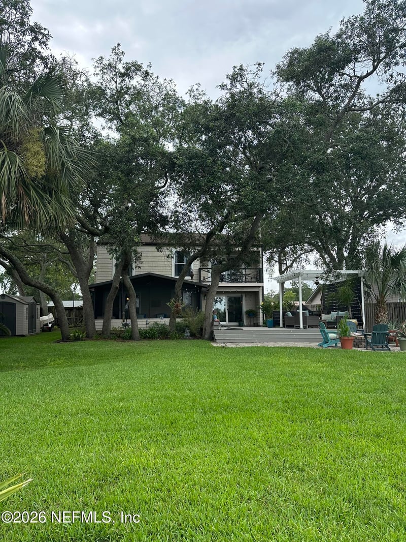 3831 Luth Dr, Jacksonville, FL 32250