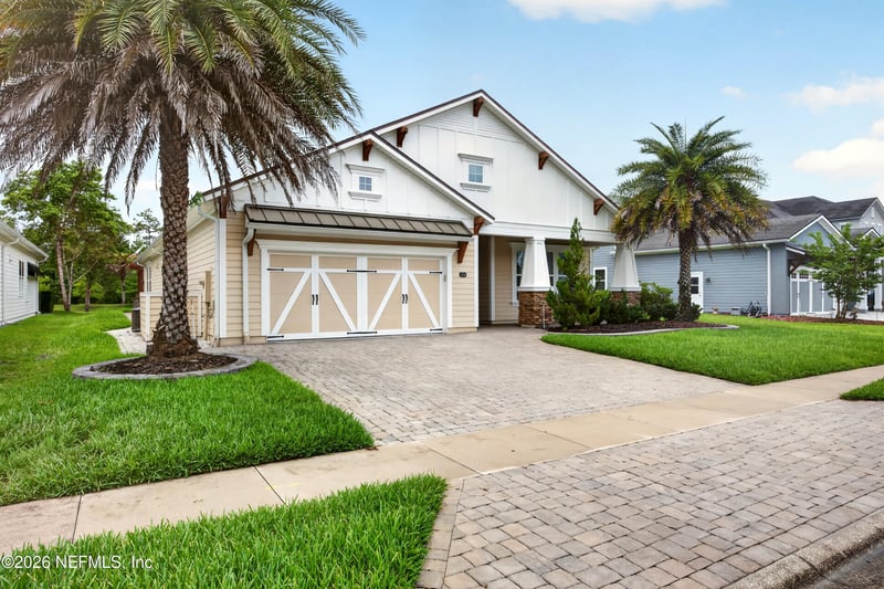 186 Freshwater Dr, St Johns, FL 32259