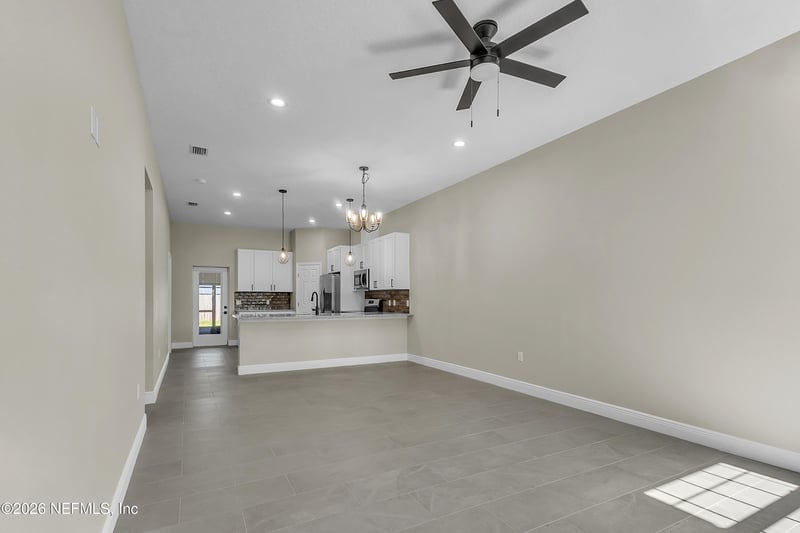 15 Wellham Ln, Palm Coast, FL 32164