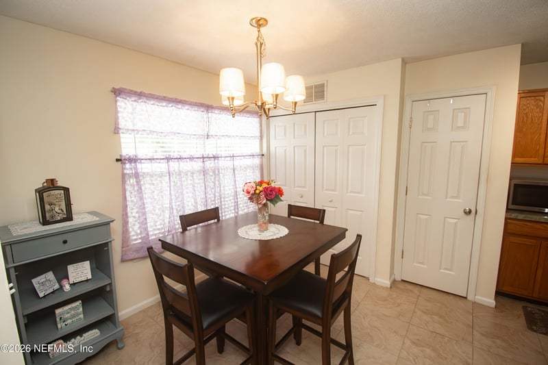 10954 Lauren Oak Ln, Jacksonville, FL 32221