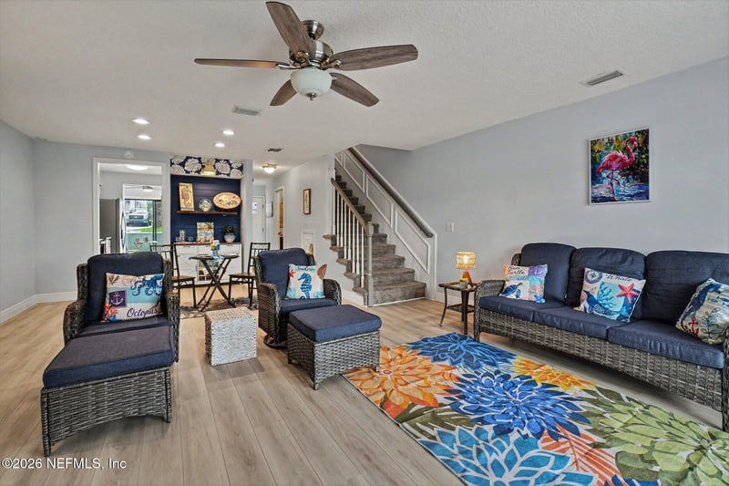 142 Governor St #110, Green Cove Springs, FL 32043