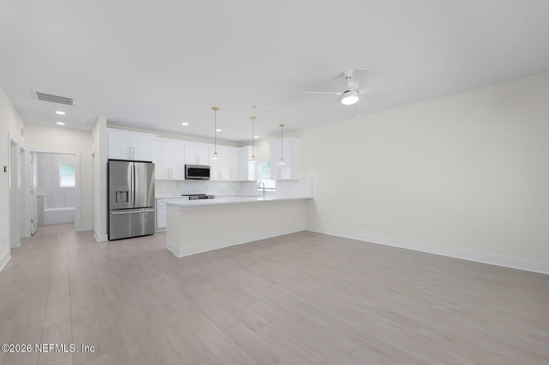 882 4th St, St Augustine, FL 32084