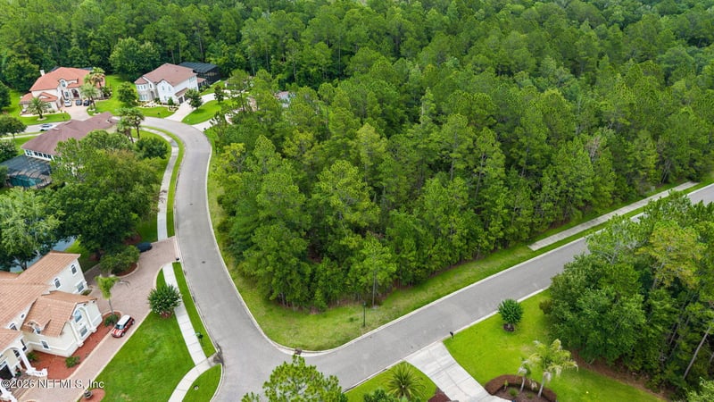 Green Moss Ln, Orange Park, FL 32065