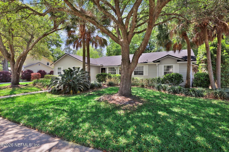 11252 Losco Junction Dr, Jacksonville, FL 32257