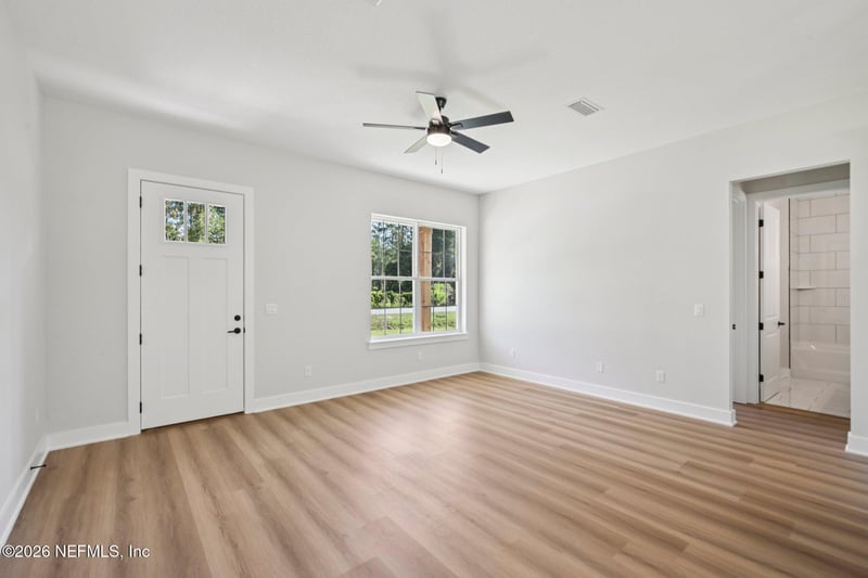 541 Palmetto Bluff Rd, Palatka, FL 32177