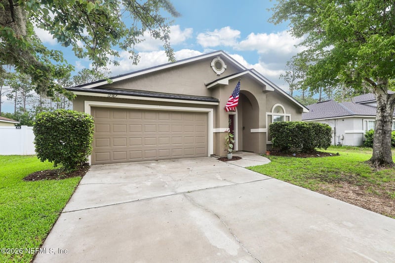12387 Anarania Dr, Jacksonville, FL 32220