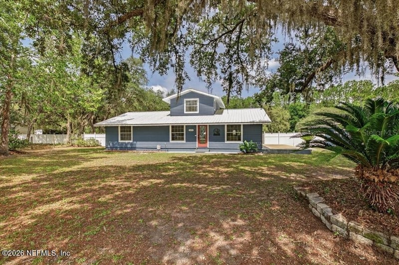 121 Daren Dr, Palatka, FL 32177