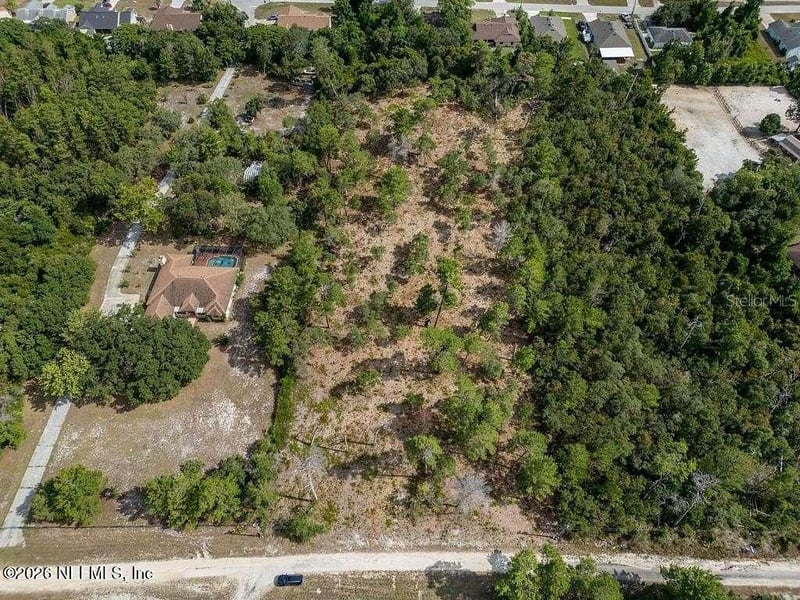 Av Kentucky, Deltona, FL 32738
