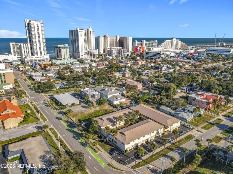 400 Oakridge Blvd #210, Daytona Beach, FL 32118