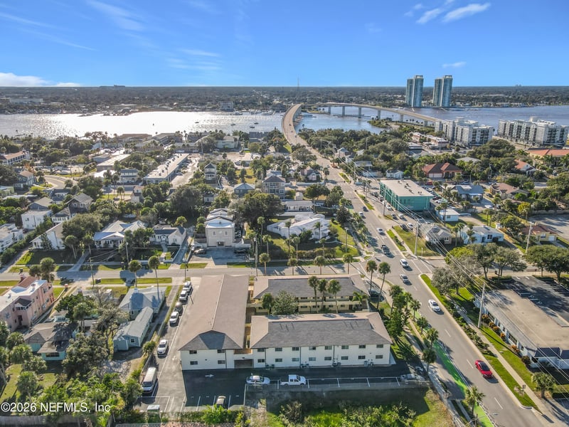 400 Oakridge Blvd #210, Daytona Beach, FL 32118