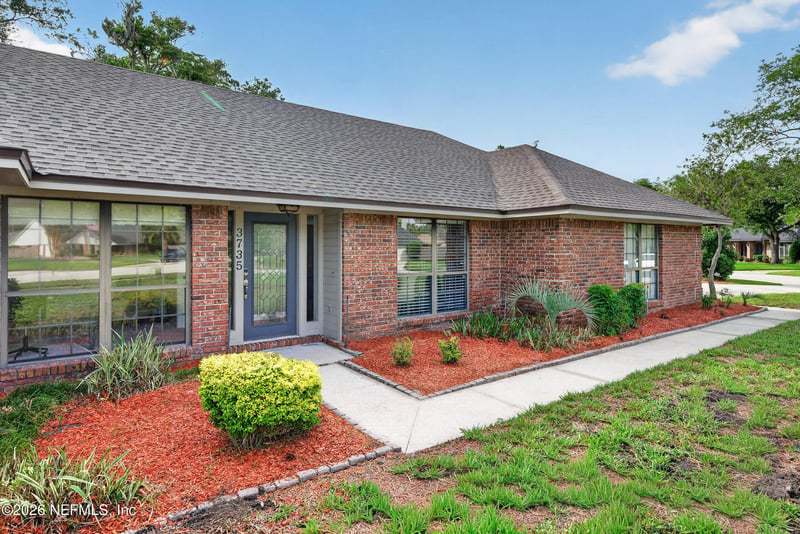 3735 Helicon Dr, Jacksonville, FL 32223