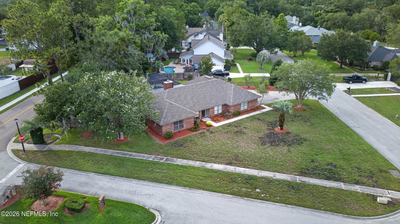 3735 Helicon Dr, Jacksonville, FL 32223