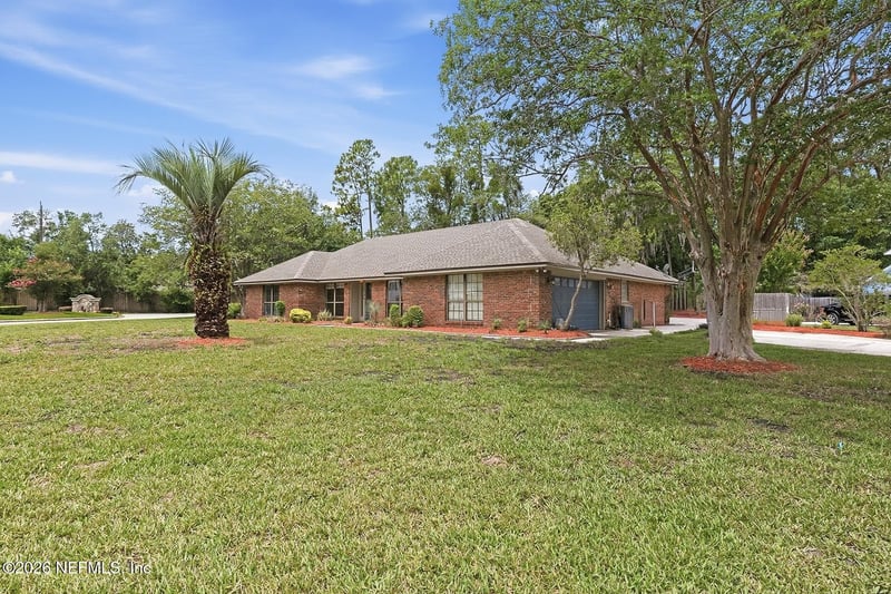 3735 Helicon Dr, Jacksonville, FL 32223