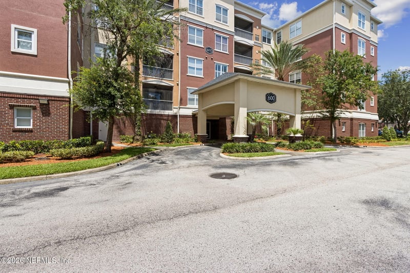 4480 Deerwood Lake Pw #626, Jacksonville, FL 32216