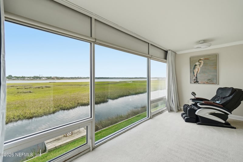 3359 Lighthouse Point Ln, Jacksonville, FL 32250