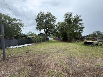 Westlake Ave, Jacksonville, FL 32206