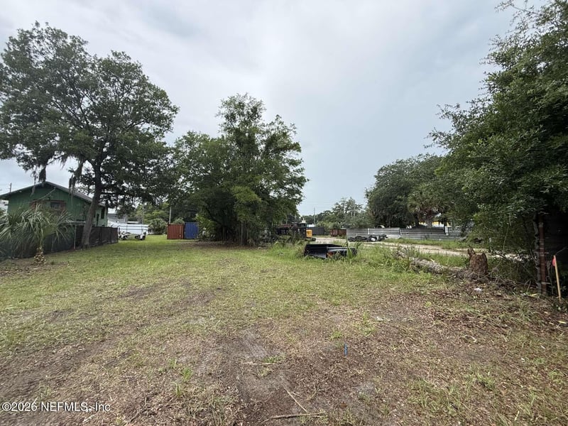 Westlake Ave, Jacksonville, FL 32206