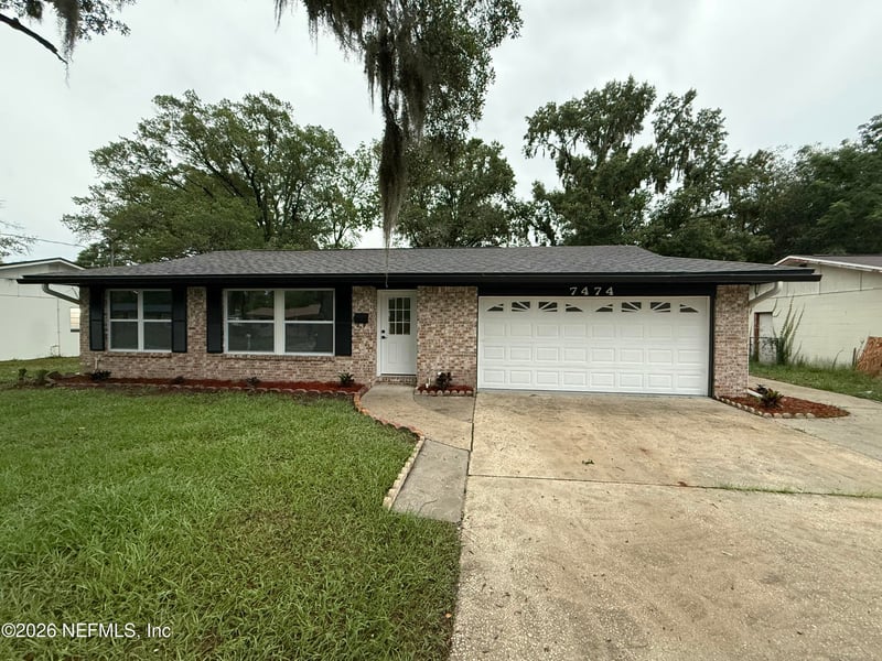 7474 Deepwood Dr, Jacksonville, FL 32244