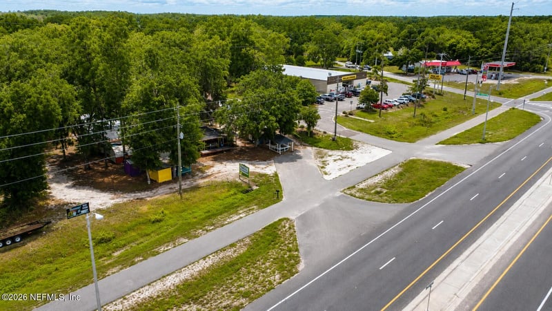 738 S Highway 17, San Mateo, FL 32187